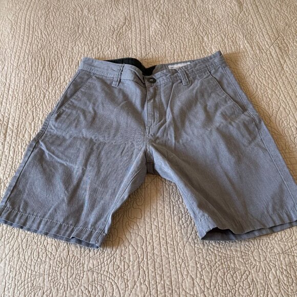 Volcom Men's True to this Chino Shorts sZ30 Gray Flat front cotton Blend pockets - Picture 1 of 7
